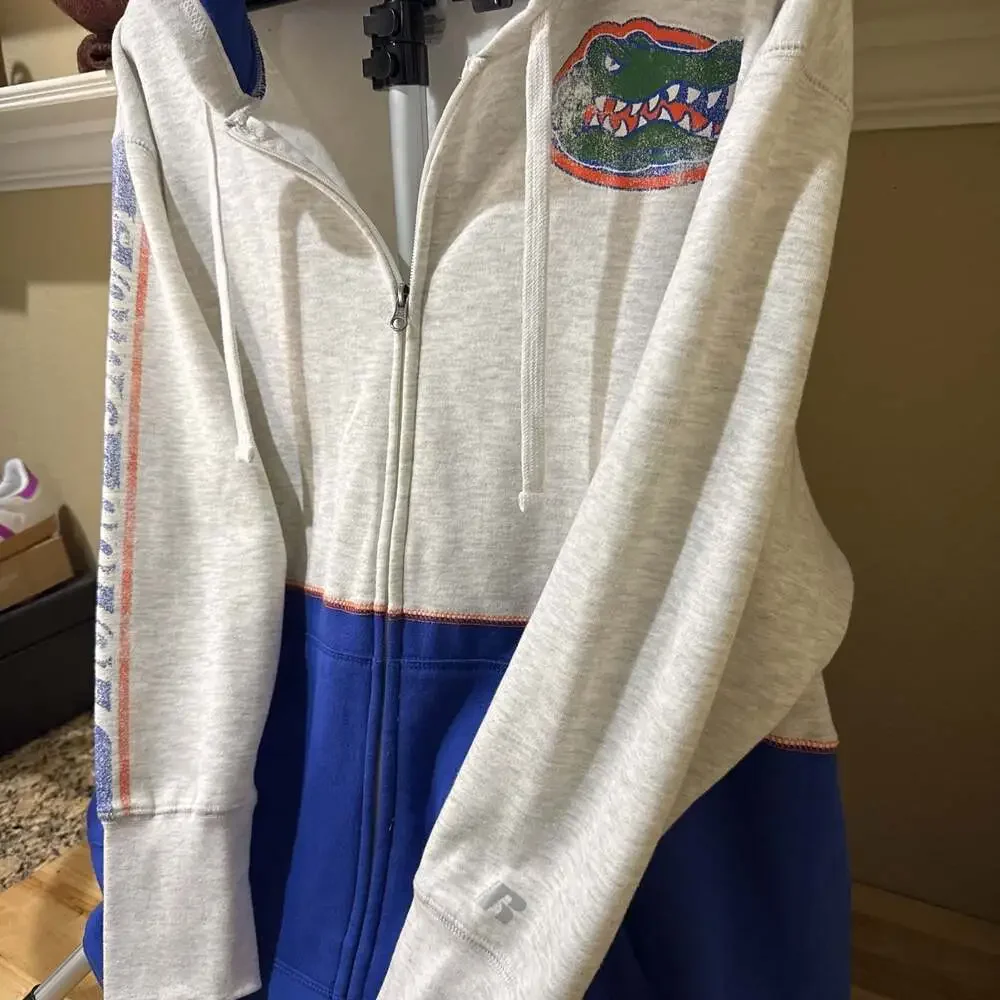 Russell Women’s Florida Gators Full Zip Sweatshirt - 3XL - Picture 7 of 11